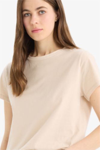 نساء بيج تيشيرت نص كم عادي برقبة مستديرة