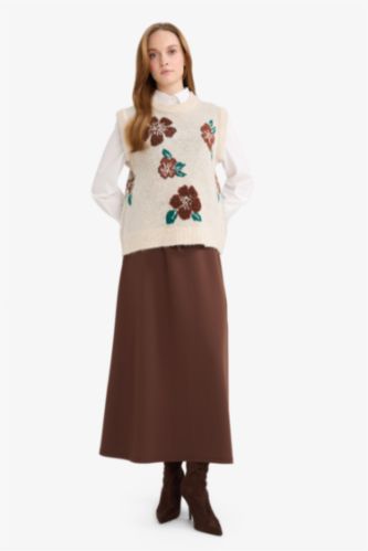 تنورة كريب قصة A