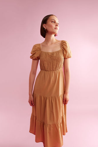 Kurzarm-Kleid in Midi-Länge aus Baumwolle