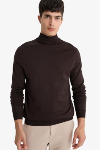 Свитер Regular Fit с горловиной-стойкой