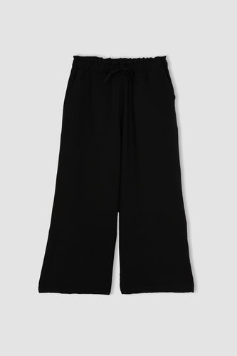 Linen Look Capri Trousers with Pocket Detail