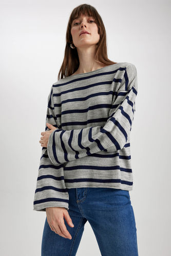 Relax Fit Crew Neck Striped Sweater