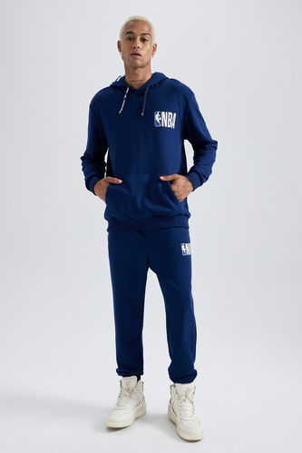 Navy MAN Standard Fit NBA Licensed Long Sleeve Sweatshirt 2897772