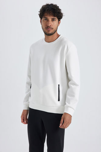 Modern Fit Long Sleeve Sweatshirt