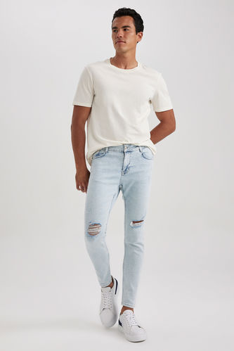 Super Skinny Fit Jeans mit normaler Bundhöhe