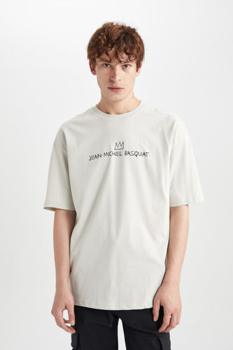 Oversize Fit Jean-Michel Basquiat Licensed Crew Neck Printed T-Shirt