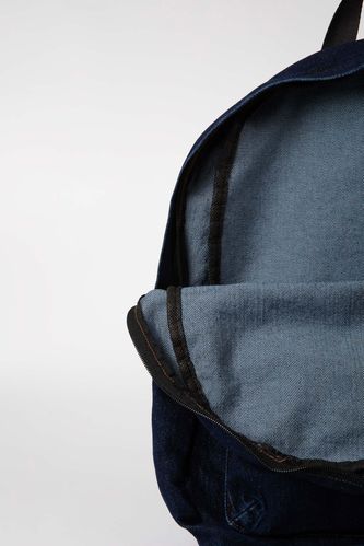 Vans Old Skool Drop V Elderberry Tie Dye Backpack | Mall of America®
