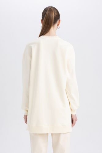 Thin white sale sweatshirt