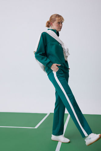 Robin Pant - Light Scuba :: Forest | Sporty pants, Minimalist outfit, Work  fashion