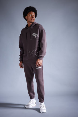 Standard Fit Shaquille O'Neal Licensed  Thick Sweatshirt Fabric Jogger