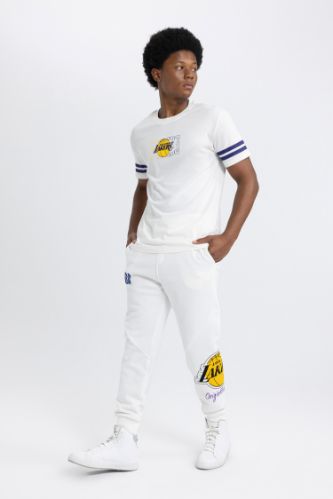 Jogging best sale nba lakers