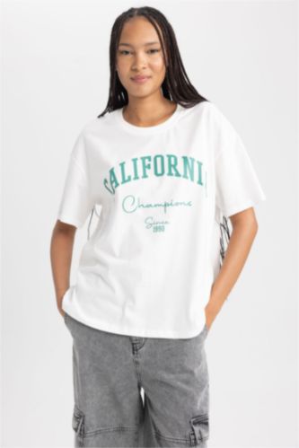 Women Ecru Oversize Fit Short Sleeve T-Shirt