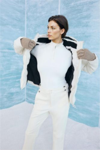 DeFactoFit Standart Fit Dik Yaka Fermuarlı İçi Yumuşak Tüylü Sporcu Uzun Kollu Tişört