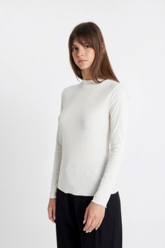 Half turtleneck long sleeve hotsell