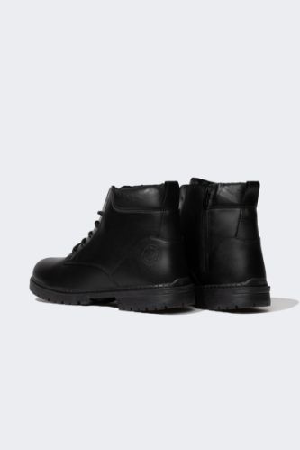 Flat 2024 soled boots