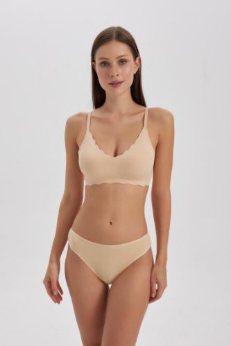 Beige Woman Fall in Love with Removable Pads Bra 2940796