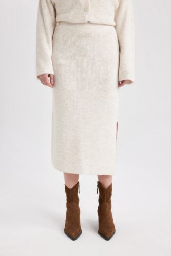 Slit Knitwear Midi Skirt