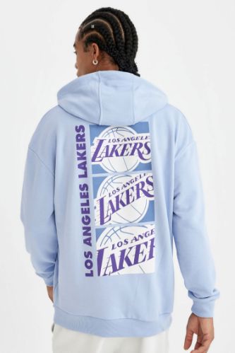 DeFactoFit NBA Los Angeles Lakers Comfort Fit Kapüşonlu Sırt Baskılı Sweatshirt