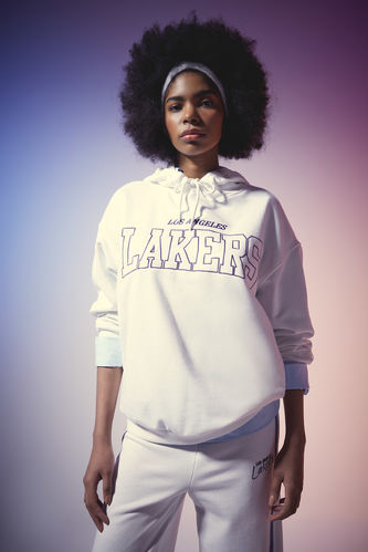 Oversize Fit NBA Los Angeles Lakers Licensed Long Sleeve Sweatshirt