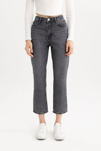 Ankle Length Jean Pant