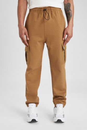 DeFactoFit Sporcu Jogger Eşofman Altı Standart Fit Kargo Cepli Beli Bağcıklı Lastikli Paça