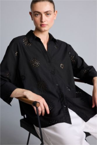 Women Black Oversize Fit brode Long Sleeve Shirt