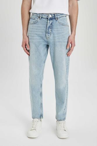 90's Slim Fit Jeans