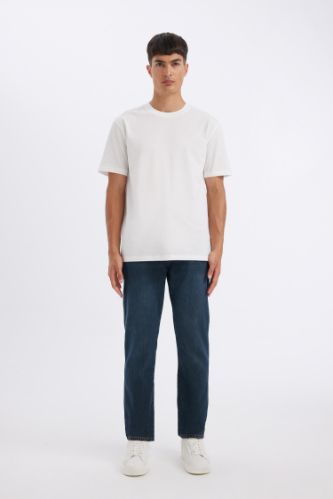 Straight Fit Normal Waist Pipe Leg Jeans