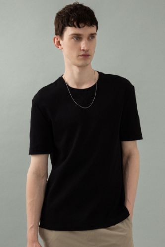 Regular Fit Crew Neck Short Sleeve T-Shirt