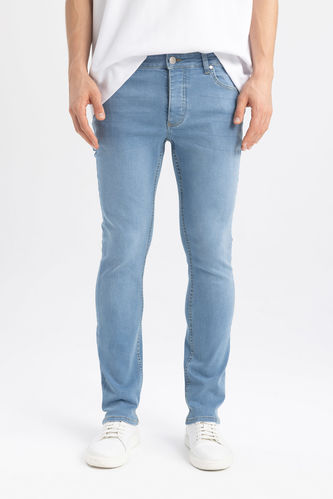 Pedro Slim Fit Jeans