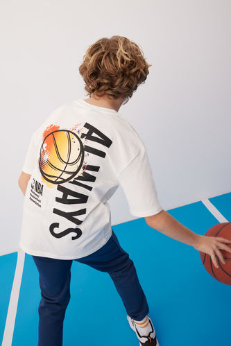 Erkek Çocuk NBA Wordmark Oversize Fit Bisiklet Yaka Kısa Kollu Tişört