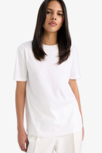 Woman Short Sleeve T-Shirt