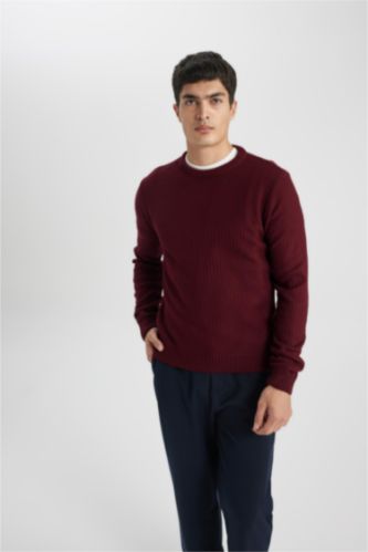 Standard Fit Pullover