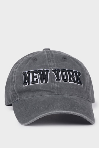 Casquette en coton brodée pour homme