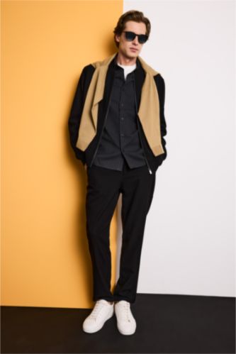 Tailored Fit Straight Leg Trousers