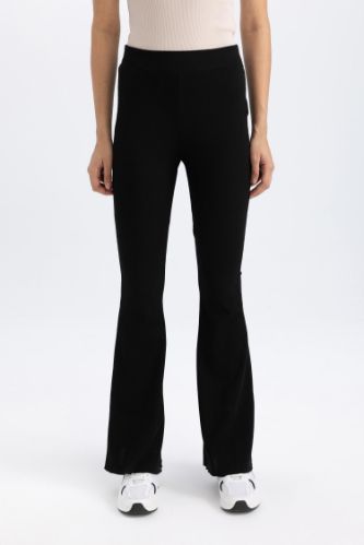 DeFactoFit Flare Fit Standart Boy Ribana Sporcu Pantolon İspanyol Paça