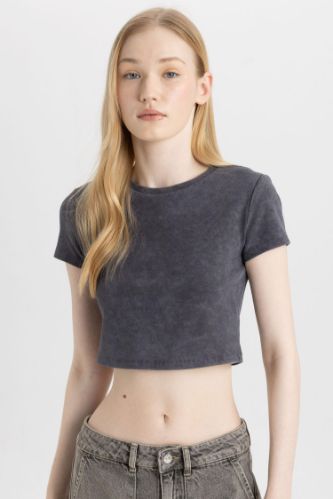Coool Fitted Yıkamalı Soluk Efektli Basic Düz Kısa Kollu Tişört