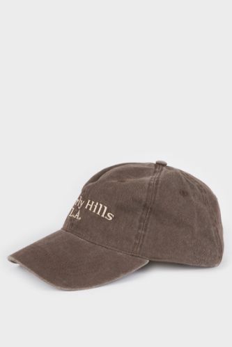 Man Embroidered Denims Baseball Cap