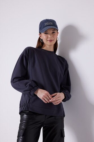 Sweat Homme Russell Athletic – Col Rond – Confortable Et Polyvalent Pour Tous Les Jours