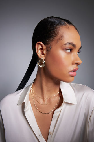 Woman Gold Earrings