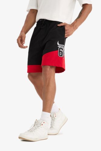 DeFactoFit NBA Chicago Bulls Standart Fit Düz Paça Şort