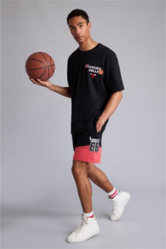 HOMME Noir Short droit NBA Chicago Bulls Coupe standard