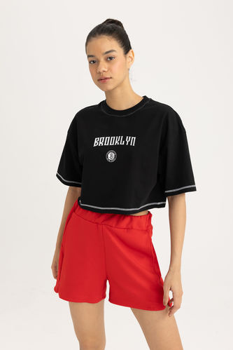 Brooklyn Nets Licensed Crew Neck Short Sleeve T-Shirt