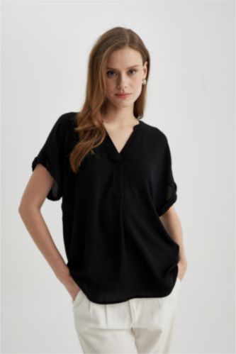 WOMAN Black Regular Fit Crew Neck Short Sleeve Blouse