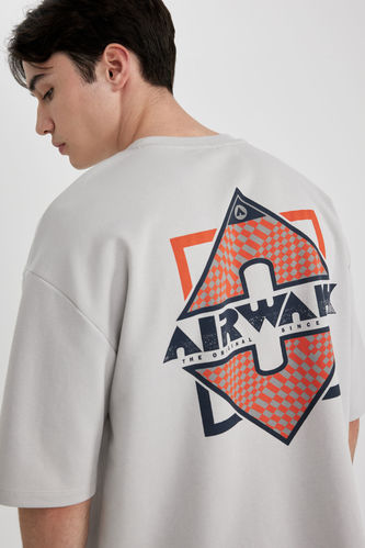 Loose Fit Airwalk Crew Neck Printed T-Shirt
