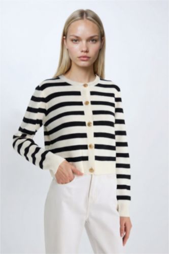 Kadın Siyah Regular Fit Çizgili Bisiklet Yaka Triko Hırka