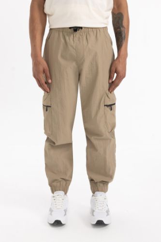 DeFactoFit Oversize Geniş Kalıp Kargo Cepli Sporcu Dokuma Pantolon