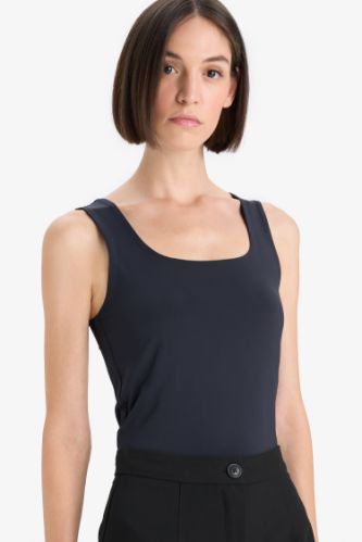 Slim Fit Dar Kesim Basic Düz Kare Yaka Atlet
