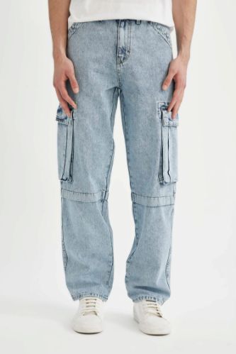 Relax Fit With Cargo Pocket Jeans