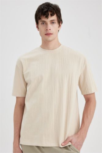 Oversize Fit Crew Neck Short Sleeve T-Shirt